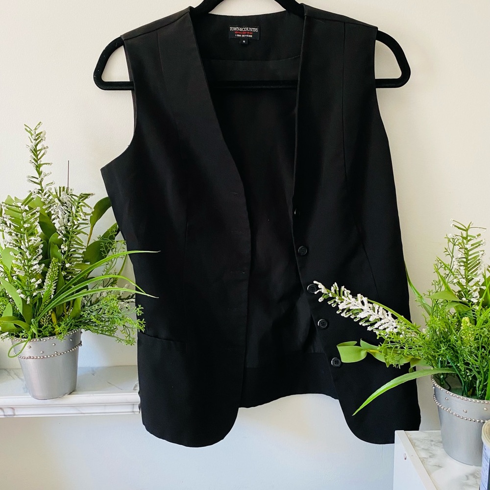 Black vest